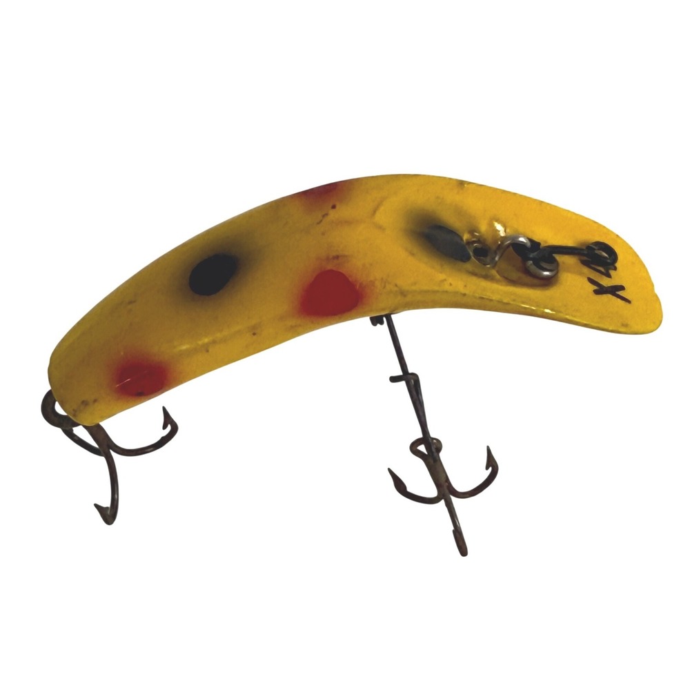 Vintage‎ Helin Flatfish X4 Fishing Lure Yellow Red Black Spots Crankbait